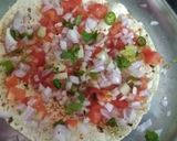 A picture of step 3 of Masala papad.