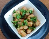 A picture of step 3 of Healthy Roasted Singhara Chaat for Ekadashi vrat.