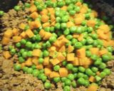 A picture of step 5 of Hackfleischauflauf mit Kartoffelhaube, German Shepherd Pie.