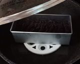 Foto langkah ke 4 dari resep Brownies kukus nutrijel tanpa telur dan mixer.