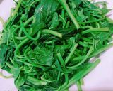Hình bước làm 1 của món Đọt lang chấm tương hột👨‍🍳