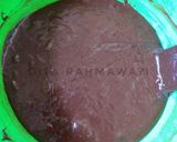 Foto langkah ke 4 dari resep Shiny Crush Brownies.
