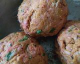 દૂધી ના મૂઠિયા (Dudhi Muthiya Recipe In Gujarati) રેસીપી સ્ટેપ2ફોટો