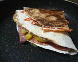 Pas rețetă Triunghi de tortilla umplut 2 fotografie