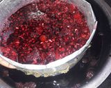 A picture of step 3 of How to make natural zobo.