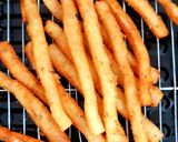 รูปขั้นตอนการทำที่ 4 ของ มันฝรั่งบดแท่งสติ๊ก crispy mash potato sticks