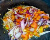 A picture of step 2 of Macaroni.