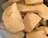 A picture of step 1 of Fried tofu.