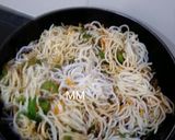 A picture of step 4 of Veg Chowmein.