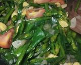 Foto langkah ke 3 dari resep 24. Tumis Genjer Jagung Muda.