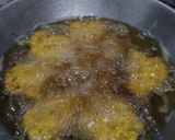 Foto langkah ke 3 dari resep #93. Bakwan Jagung Wortel.