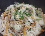 Foto del paso 5 de la receta: Muslos de pollo deshuesados con tandoori y nuez sobre arroz blanco