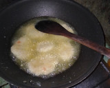 Foto langkah ke 4 dari resep 95. Cireng Nasi Pedas Krispi Takaran Sendok.