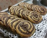 Narancsos-csokis csigakeksz/Schnecke Kekse mit Orange und Schoko recept fázis 9 fotója