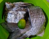 Foto langkah ke 1 dari resep Sup Ikan Kakap 🐟🍲.