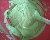 Foto langkah ke 2 dari resep Bolu pandan kukus lembut.