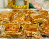 Hình bước làm 6 của món Bánh Trung Thu Nhân Thập Cẩm Trứng Muối