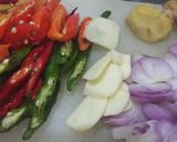 Foto langkah ke 1 dari resep Tumis pedes tulang asin jambal pete.