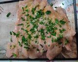 Une image de l'étape 2 de Poulet farci au fromage 🤤.