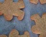 Gingerbread people recipe step 5 photo