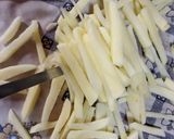 Foto del paso 1 de la receta: Papas con cheddar y crema de verdeo