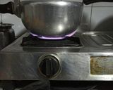 A picture of step 6 of Dhaba Style Rajma Masala.