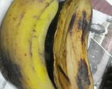 A picture of step 2 of Papad Surprise.