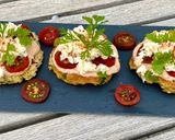 Une image de l'étape 3 de Toasts galettes de courgettes au crabe.