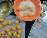 Foto langkah ke 4 dari resep 1 Adonan Kue Kering untuk Aneka Variasi.