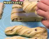 عکس مرحله 4 از دستور نان کرمدار پنبه ای