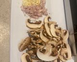 Foto langkah ke 2 dari resep Spaghetti Jamur & Bayam Creamy.