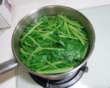 不會澀澀的蒜炒菠菜的食譜步驟2照片