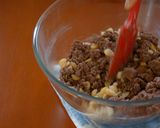 A picture of step 6 of Macadamia Nut Chocolate Cookies.