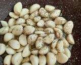 Foto del paso 2 de la receta: Ajos confitados!