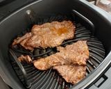 A picture of step 4 of Grilled Beef Tapa.