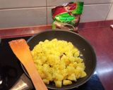 Alaszkai fűszeres sült halfilé pirított burgonyával és kápiával recept fázis 3 fotója