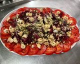 Une image de l'étape 7 de Salade de chicorée sauvage aux tomates et feta sauce balsamique.