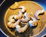 Φωτογραφία βήματος 2 της συνταγής Shrimp in love ❤️ pasta