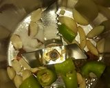 A picture of step 1 of Paneer papad rolls.