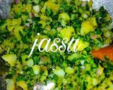 A picture of step 1 of Methi potato flutes.