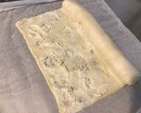 Une image de l'étape 6 de « Chaperos » petits feuilletés au jambon blanc, basilic, gorgonzola et pavot bleu.