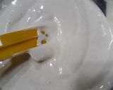 Foto langkah ke 3 dari resep 188.Hokkaido Banana Chiffon.