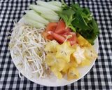 Hình bước làm 1 của món Canh chua tôm mực