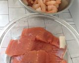 Foto del paso 1 de la receta: Chupe de Salmón con Camarones!