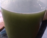 Foto del paso 1 de la receta: Agua Fresca de Pepino y Perejil pa' la presión