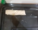 A picture of step 4 of Chicken bread rolls.