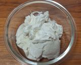 Foto del paso 5 de la receta: Queso crema de kéfir con hierbas