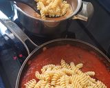 Foto del paso 5 de la receta: Espirales con anchoas y albahaca