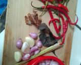 Foto langkah ke 1 dari resep Sambel cumi Simple.