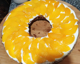 Foto del paso 3 de la receta: Bizcochuelo Marmolado Relleno c/ Duraznos y crema c/ Dulce de leche🍰🥯🍩😋
